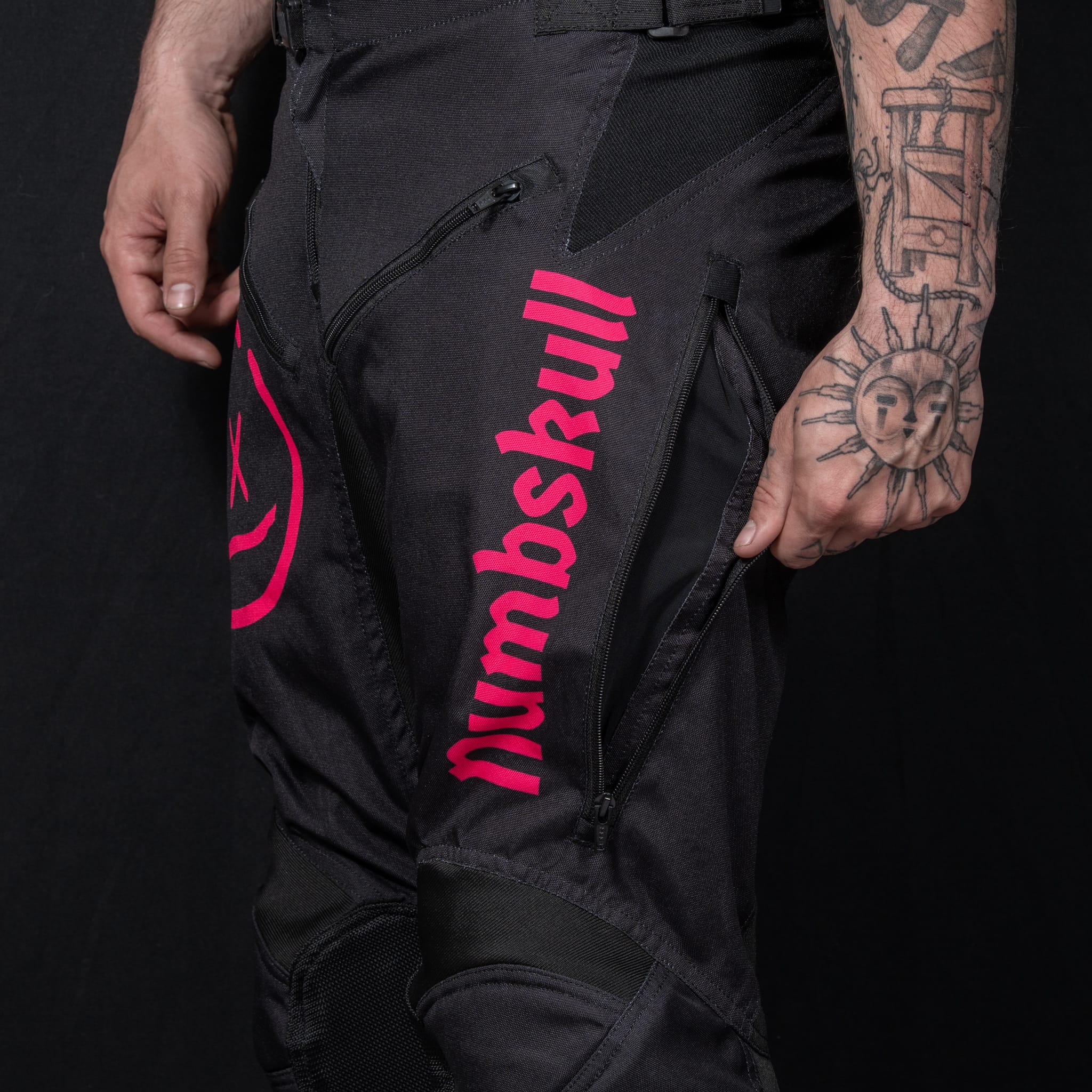 Menace Moto Pant 2.0: Black/Pink - Image 4